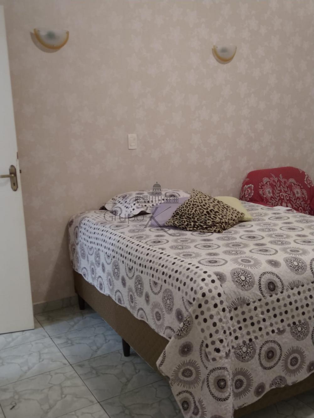 Foto 15 de Casa Padrão em Jardim Colonial, São José dos Campos - imagem 15