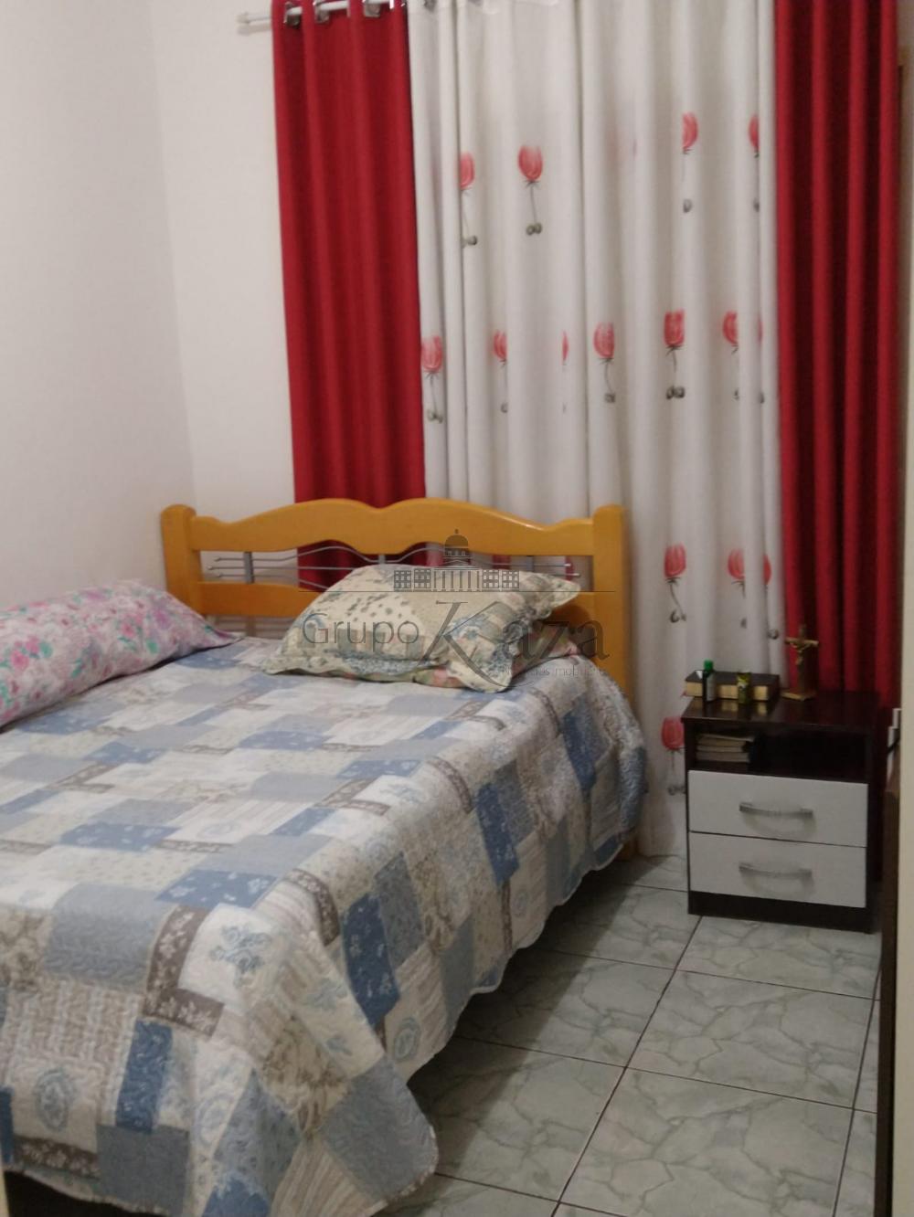 Foto 16 de Casa Padrão em Jardim Colonial, São José dos Campos - imagem 16