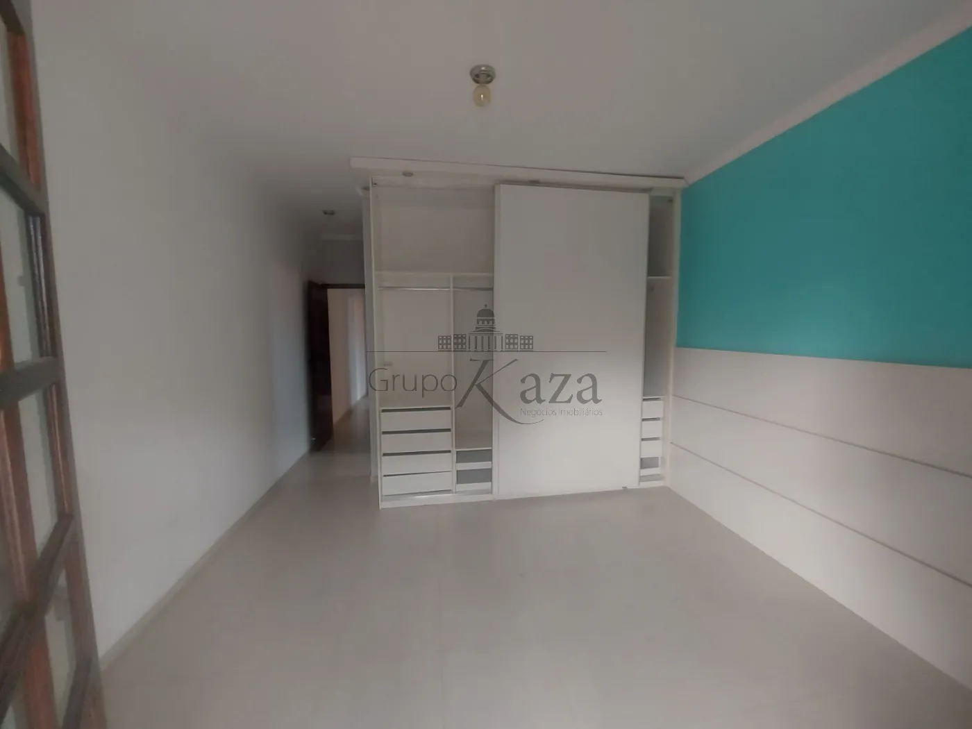 Foto 16 de Casa Sobrado em Jardim Oriente, São José dos Campos - imagem 16