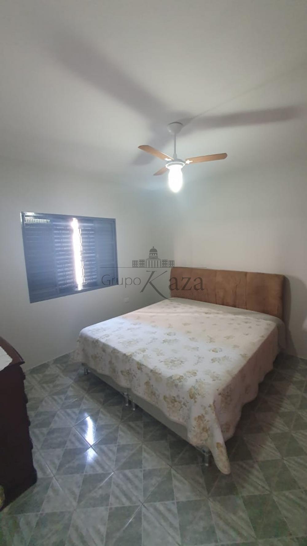 Foto 9 de Casa Térrea em Vila Tesouro, São José dos Campos - imagem 9
