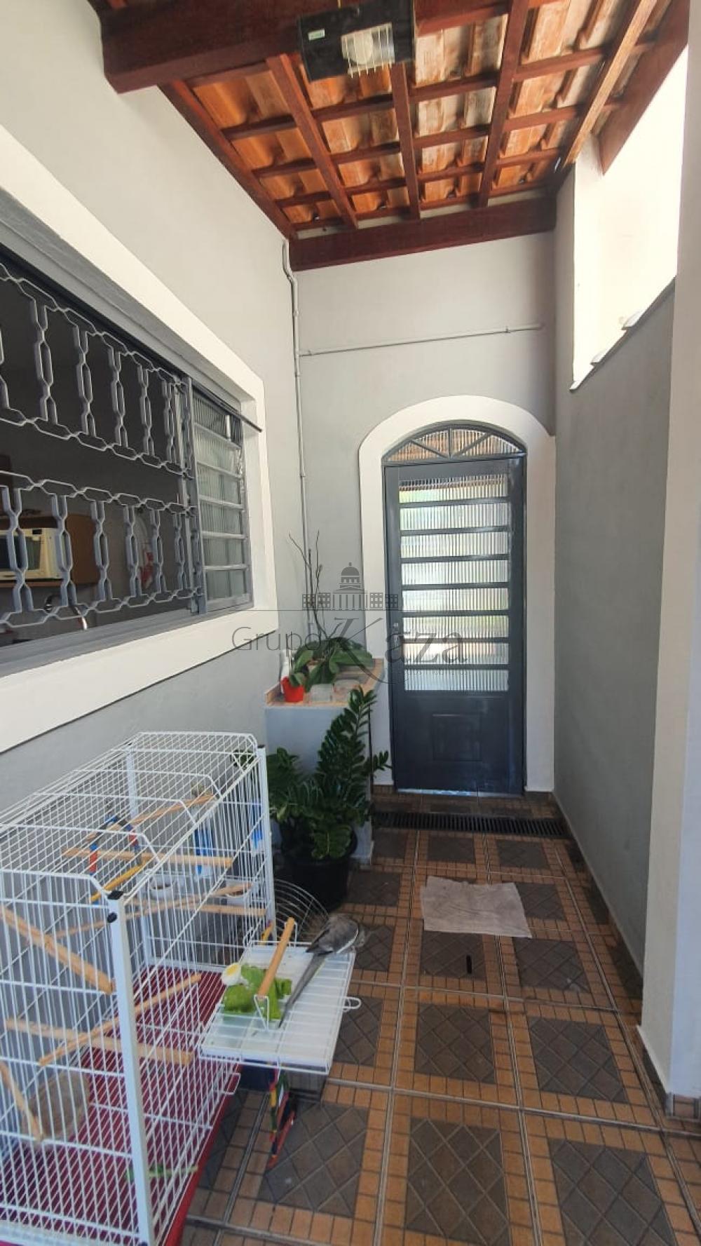 Foto 17 de Casa Térrea em Vila Tesouro, São José dos Campos - imagem 17
