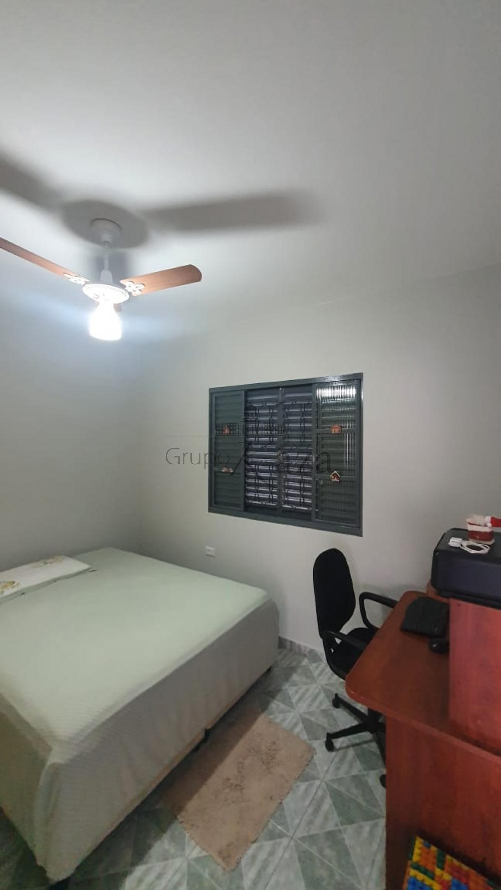 Foto 14 de Casa Térrea em Vila Tesouro, São José dos Campos - imagem 14