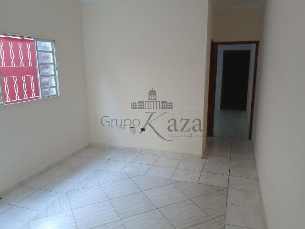 Foto 1 de Casa Padrão em Jardim das Cerejeiras, São José dos Campos - imagem 1