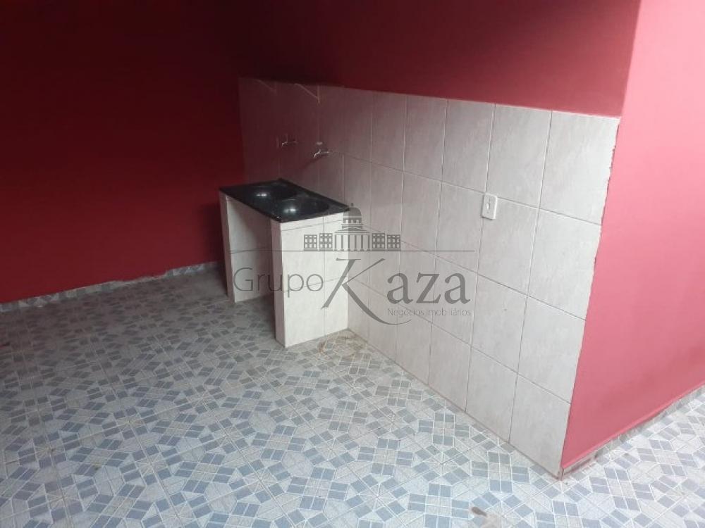 Foto 11 de Casa Padrão em Jardim das Cerejeiras, São José dos Campos - imagem 11