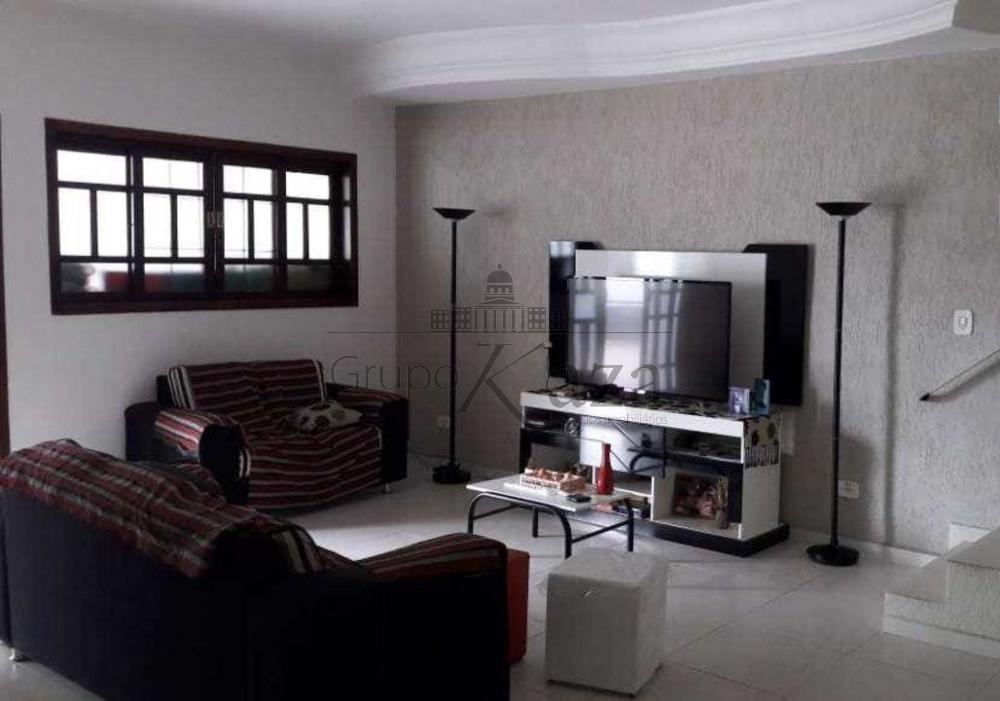 Foto 1 de Casa Padrão em Chácaras Santa Maria, Jacareí - imagem 1