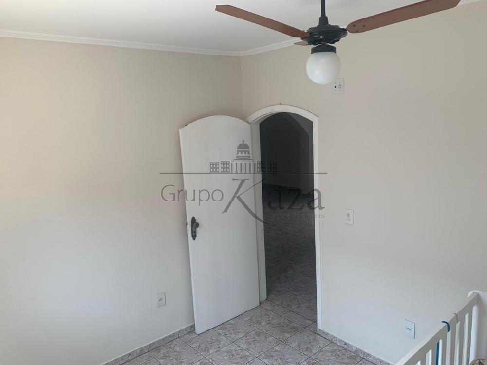 Foto 11 de Casa Padrão em Conjunto Residencial Galo Branco, São José dos Campos - imagem 11