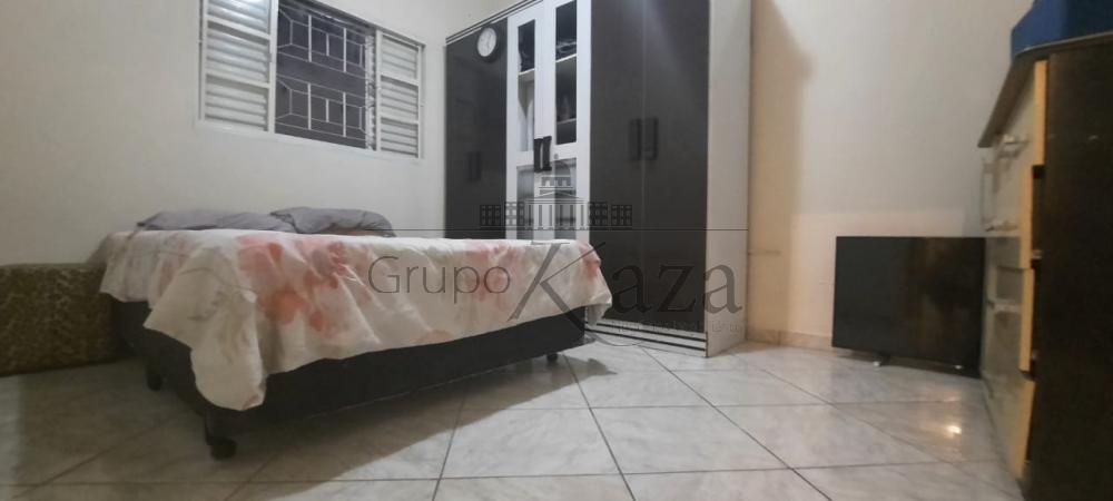 Foto 13 de Casa Térrea em Residencial Altos do Bosque, São José dos Campos - imagem 13