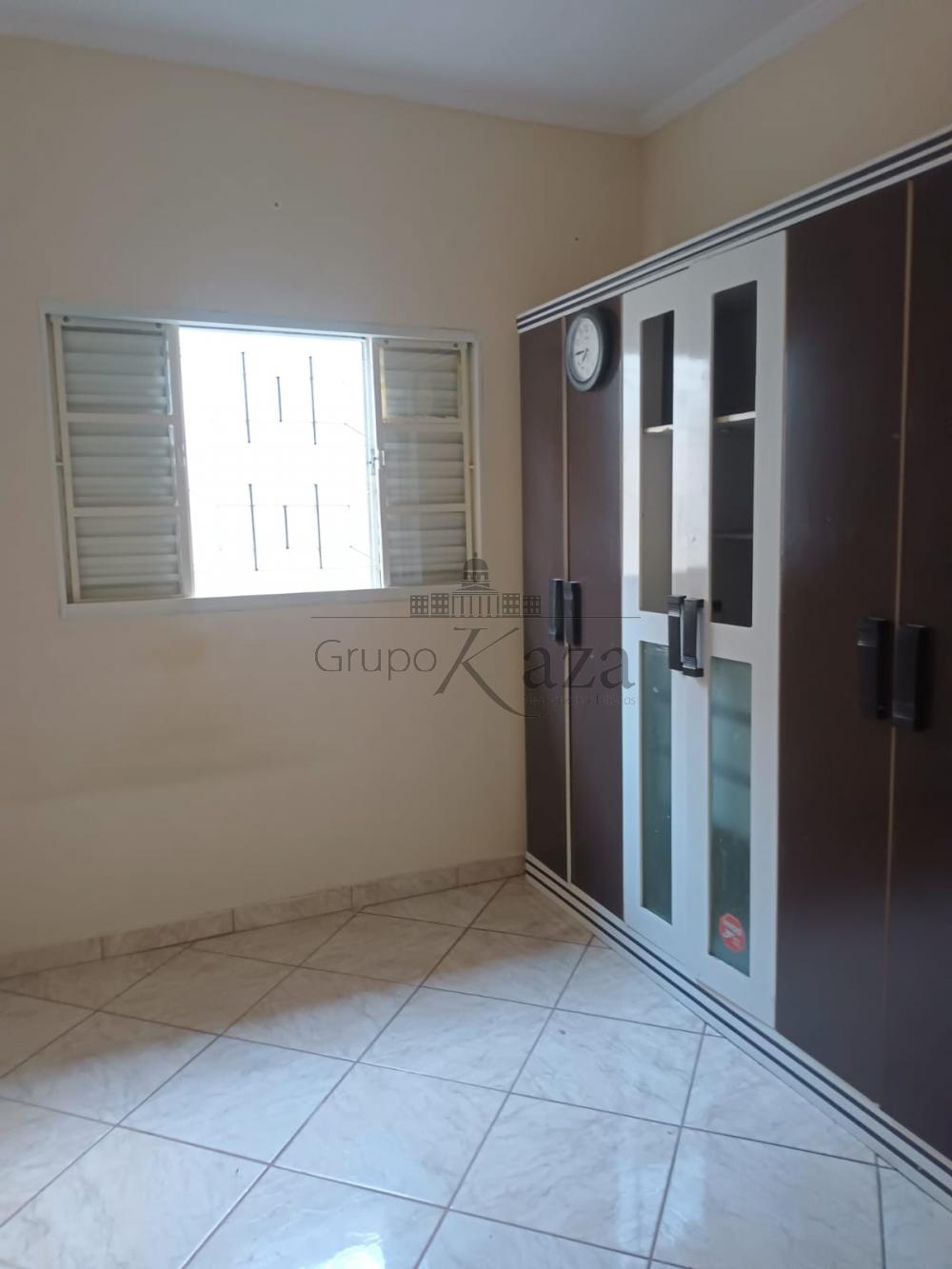 Foto 17 de Casa Térrea em Residencial Altos do Bosque, São José dos Campos - imagem 17