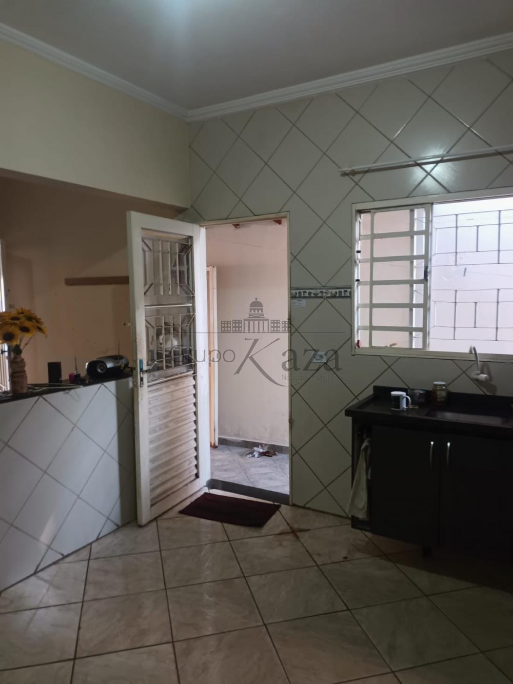 Foto 6 de Casa Térrea em Residencial Altos do Bosque, São José dos Campos - imagem 6