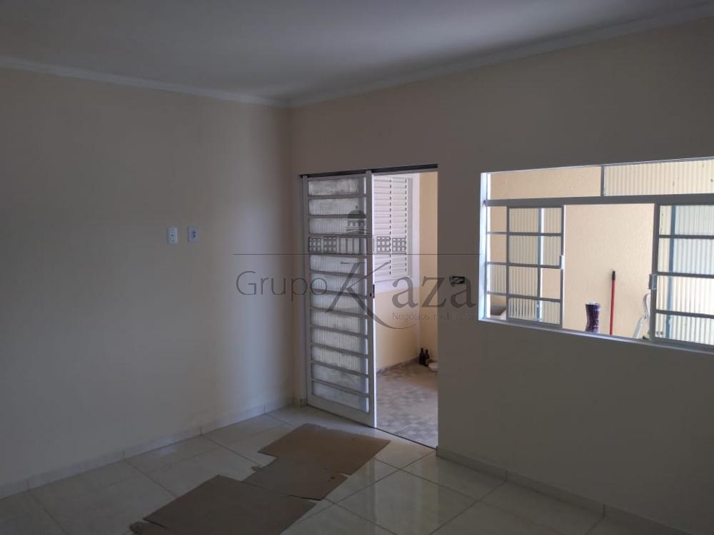 Foto 3 de Casa De Rua Fechada em Chácaras Pousada do Vale, São José dos Campos - imagem 3