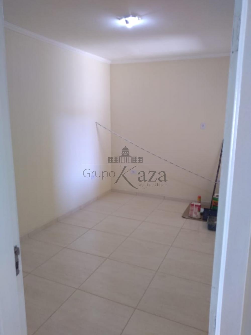 Foto 12 de Casa De Rua Fechada em Chácaras Pousada do Vale, São José dos Campos - imagem 12