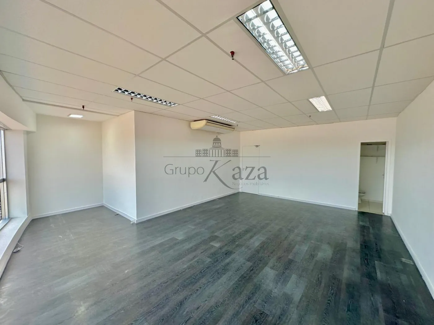 Foto 3 de Comercial Sala Condomínio em Jardim Aquarius, São José dos Campos - imagem 3 Foto 3 de Comercial Sala Condomínio em Jardim Aquarius, São José dos Campos - imagem 3