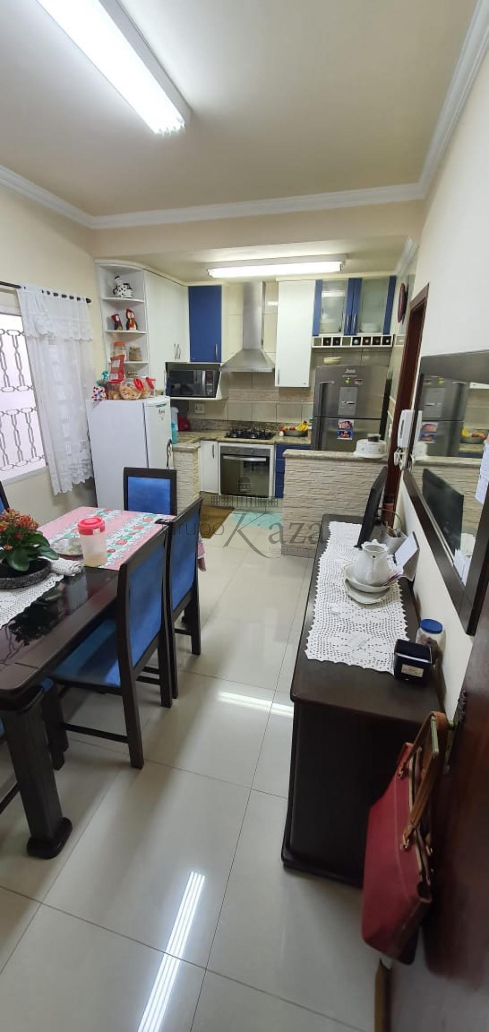 Foto 3 de Casa Sobrado em Jardim Ismênia, São José dos Campos - imagem 3
