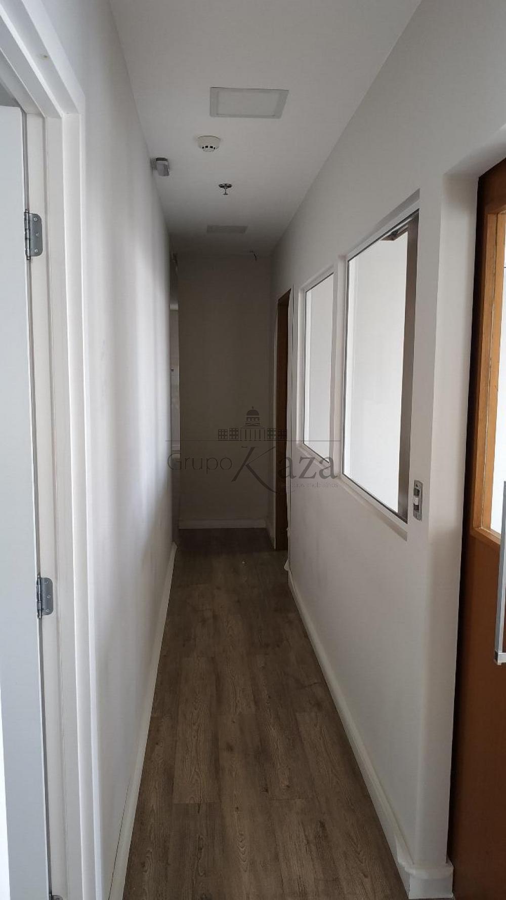 Foto 4 de Comercial Sala Condomínio em Jardim Alvorada, São José dos Campos - imagem 4