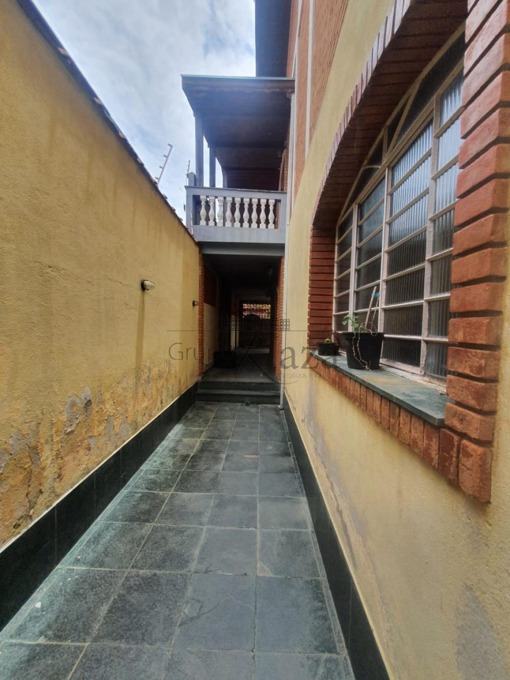 Foto 12 de Casa Sobrado em Jardim Altos de Santana, São José dos Campos - imagem 12