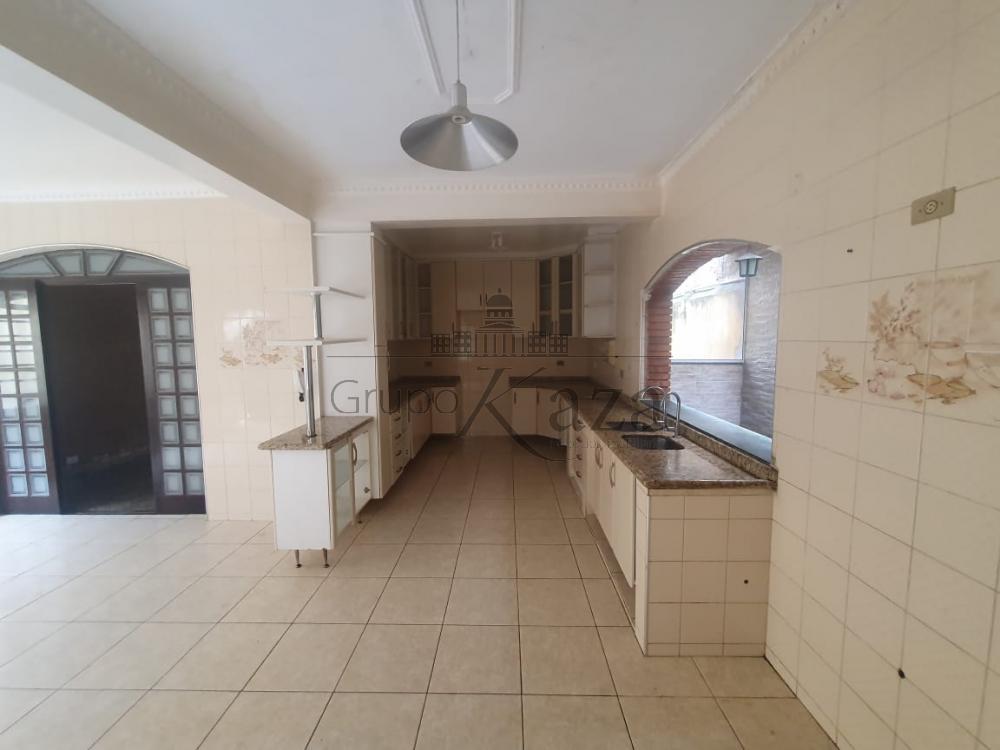 Foto 5 de Casa Sobrado em Jardim Altos de Santana, São José dos Campos - imagem 5