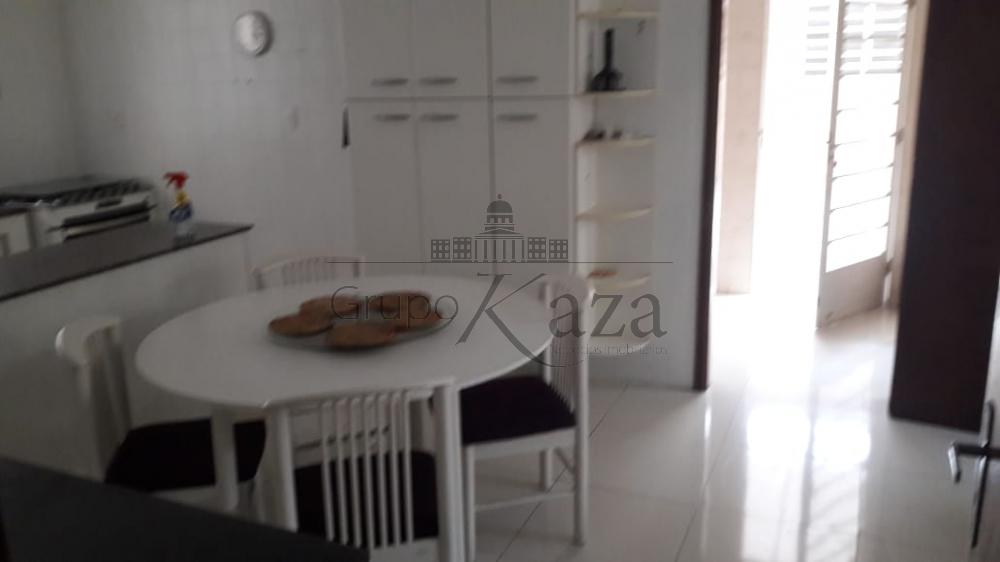 Foto 3 de Casa Sobrado em Jardim Uirá, São José dos Campos - imagem 3