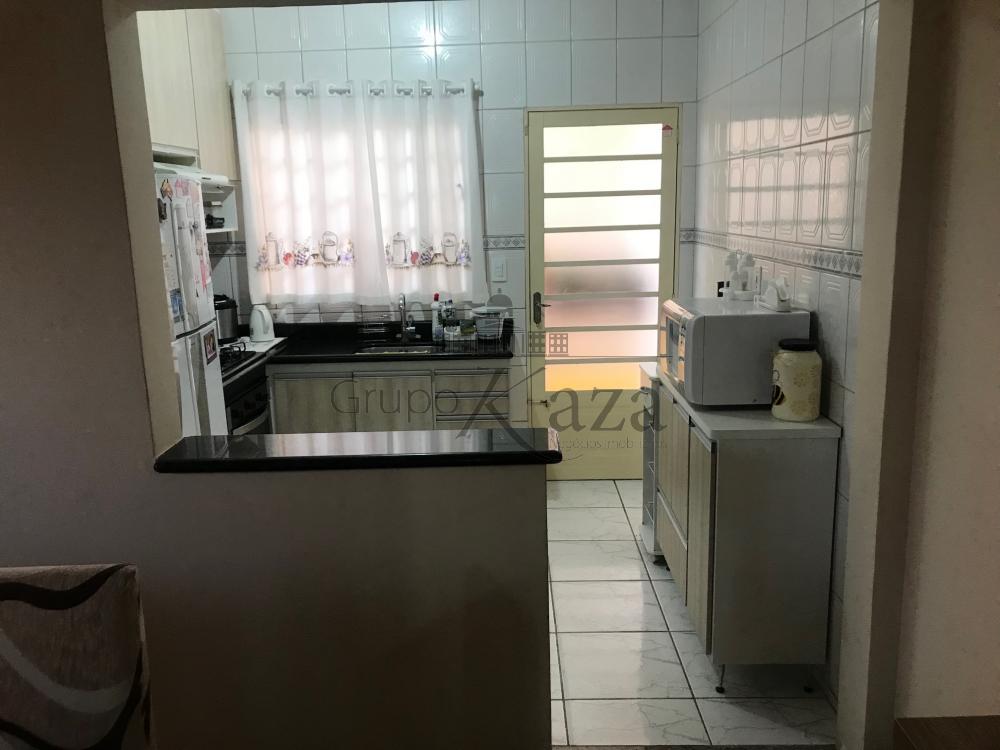 Foto 5 de Casa Padrão em Residencial Santa Paula, Jacareí - imagem 5