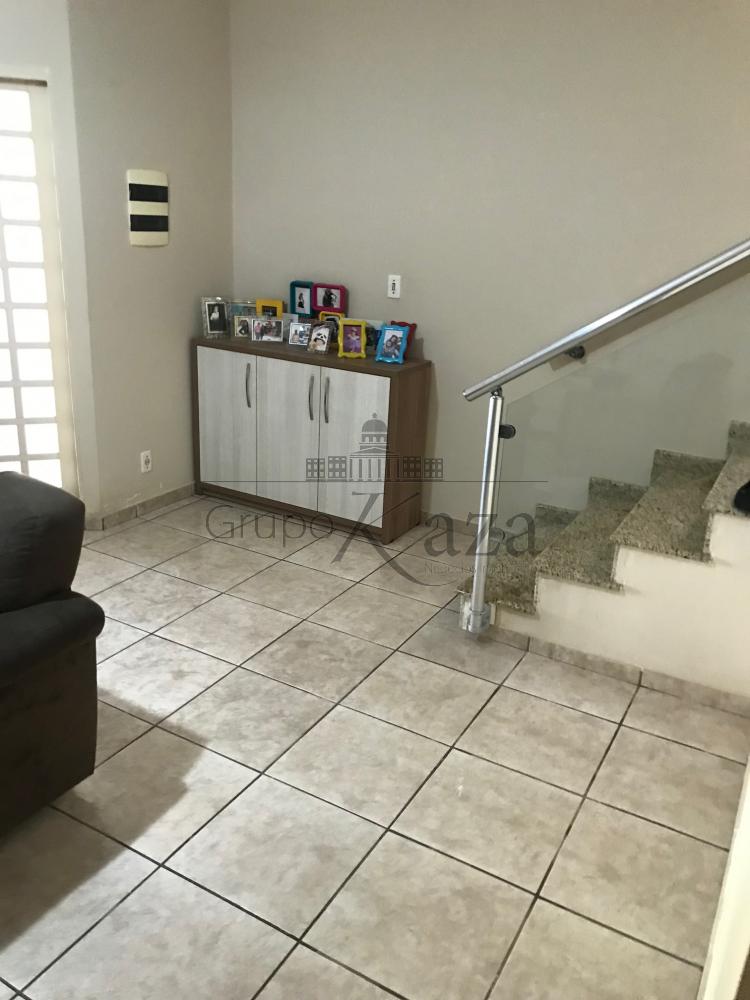 Foto 4 de Casa Padrão em Residencial Santa Paula, Jacareí - imagem 4
