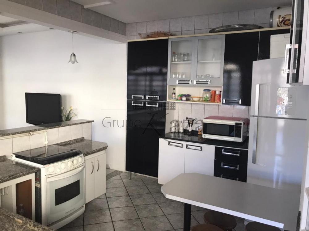 Foto 3 de Casa Padrão em Jardim Uirá, São José dos Campos - imagem 3