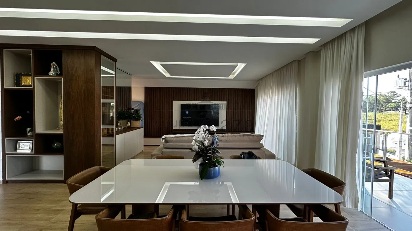 Foto 3 de Casa Condomínio em Condomínio Residencial Mantiqueira, São José dos Campos - imagem 3