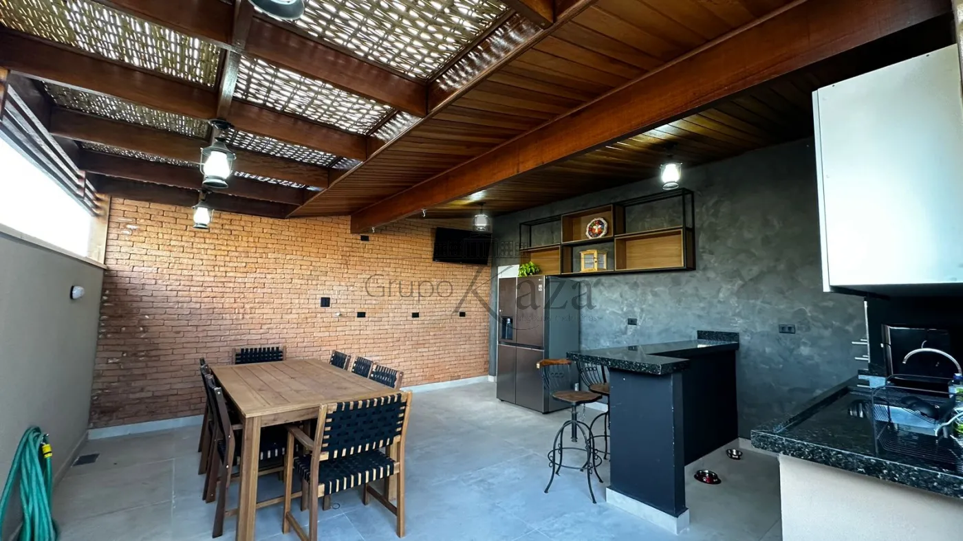 Foto 27 de Casa Condomínio em Condomínio Residencial Mantiqueira, São José dos Campos - imagem 27