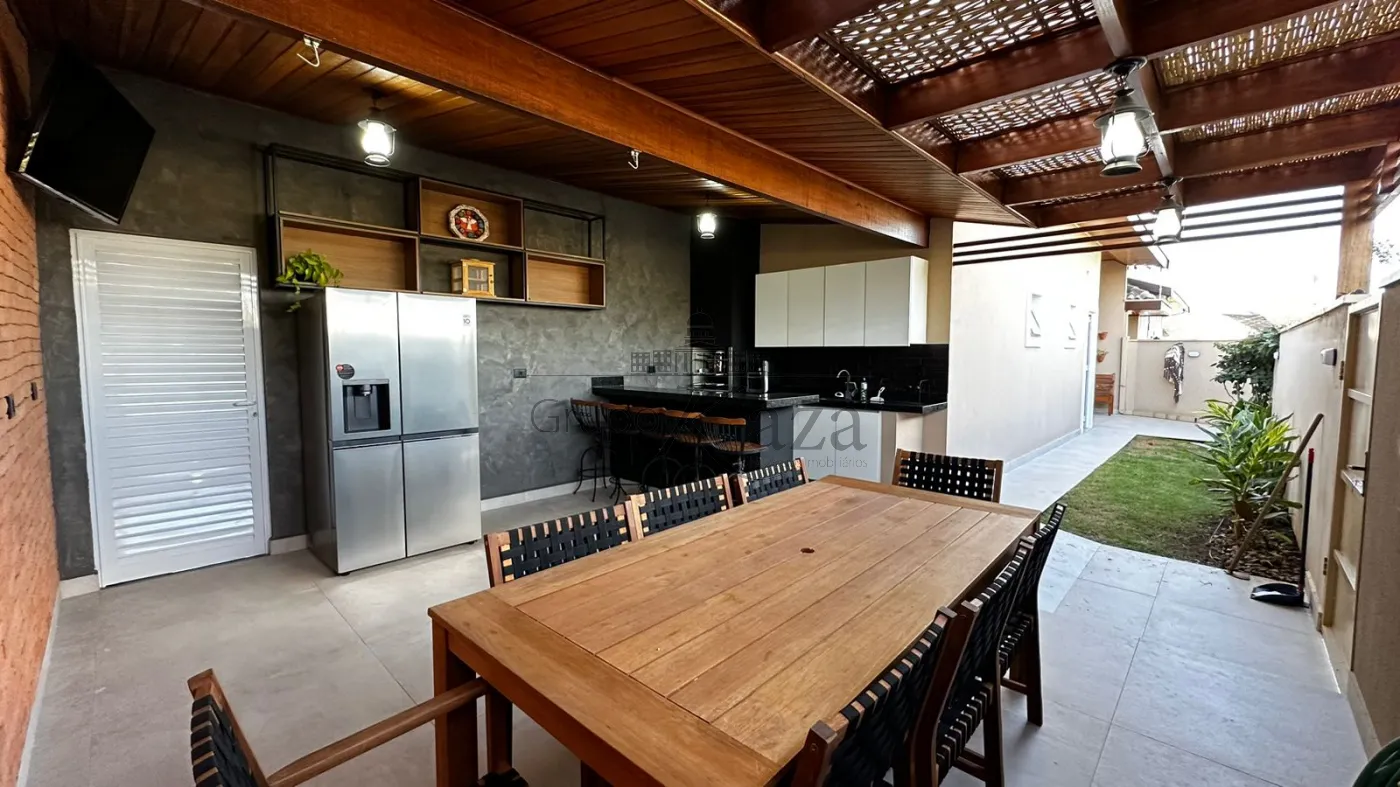 Foto 29 de Casa Condomínio em Condomínio Residencial Mantiqueira, São José dos Campos - imagem 29