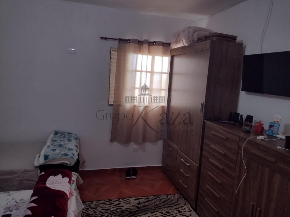 Foto 11 de Casa Padrão em Jardim Esperança, Jacareí - imagem 11