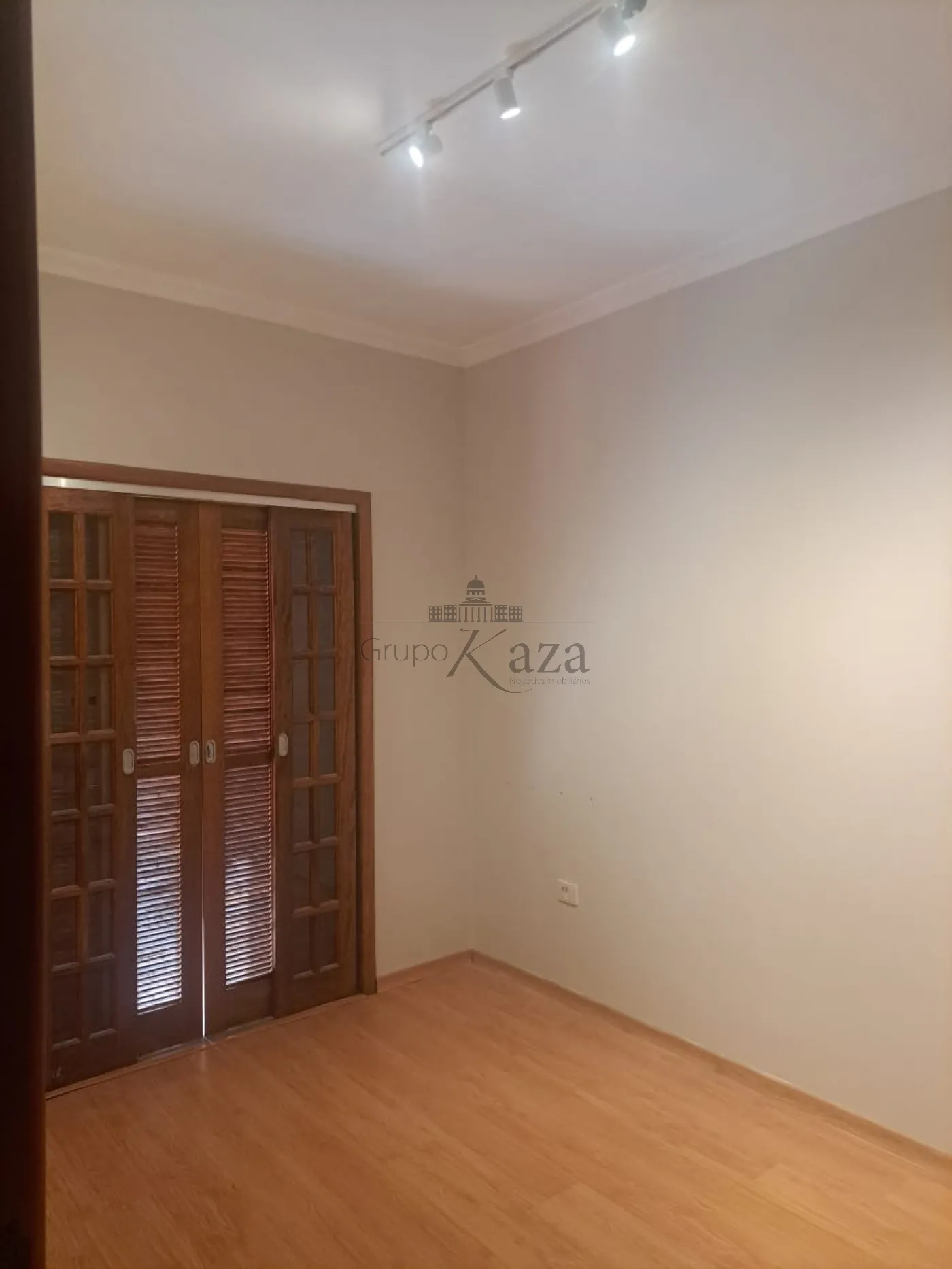 Foto 22 de Casa Sobrado em Jardim Bela Vista, Jacareí - imagem 22