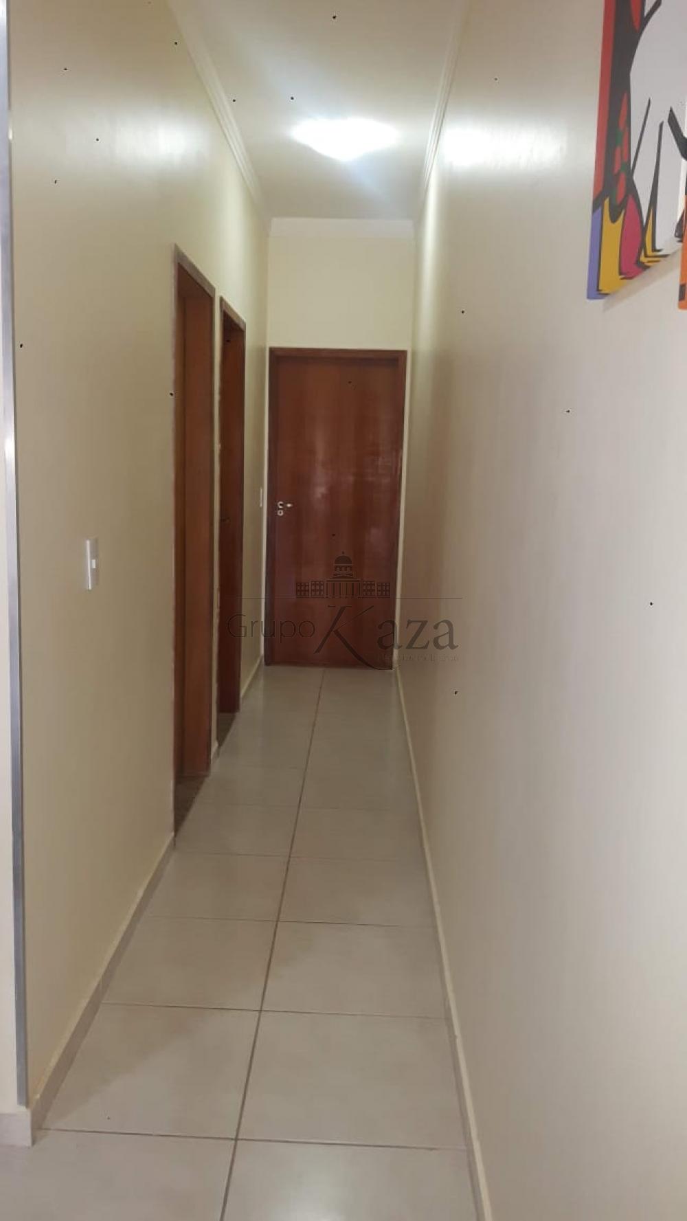 Foto 5 de Casa Padrão em Jardim Mariana II, São José dos Campos - imagem 5