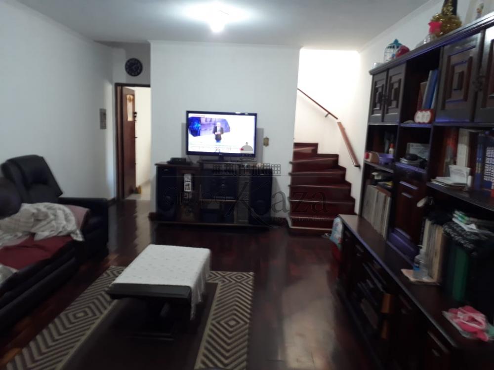 Foto 1 de Casa Padrão em Vila Rica, São José dos Campos - imagem 1