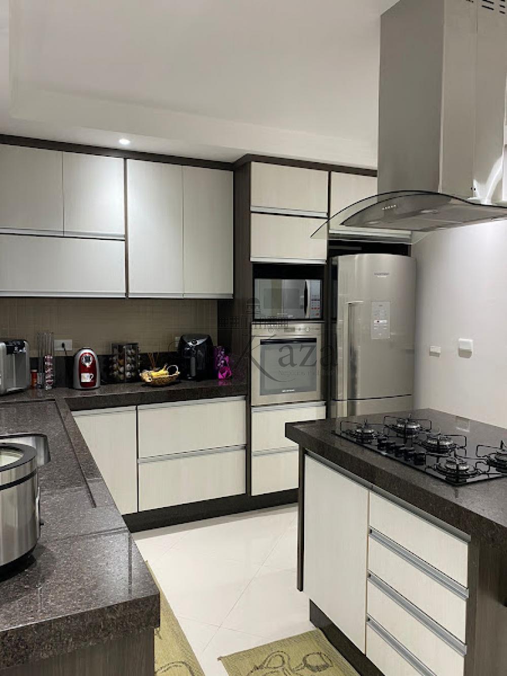 Foto 10 de Casa Sobrado em Bosque dos Ipês, São José dos Campos - imagem 10