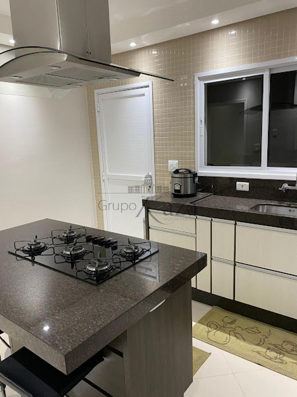 Foto 11 de Casa Sobrado em Bosque dos Ipês, São José dos Campos - imagem 11