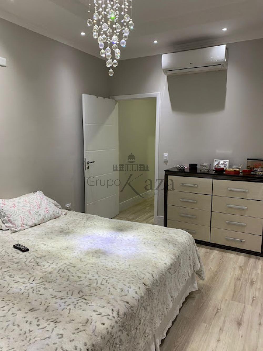 Foto 17 de Casa Sobrado em Bosque dos Ipês, São José dos Campos - imagem 17