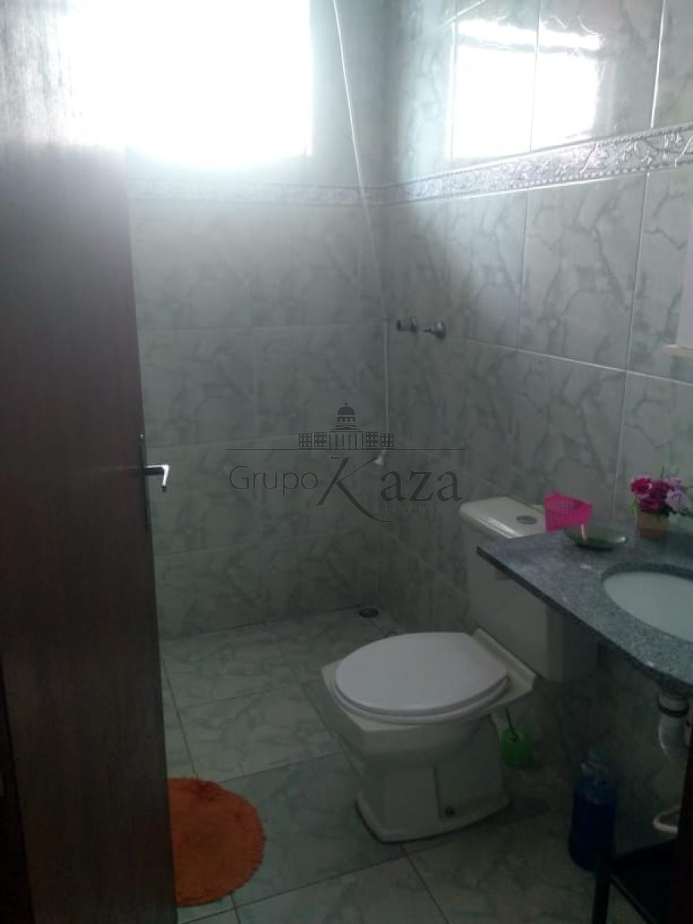 Foto 3 de Casa Padrão em Conjunto Residencial Galo Branco, São José dos Campos - imagem 3