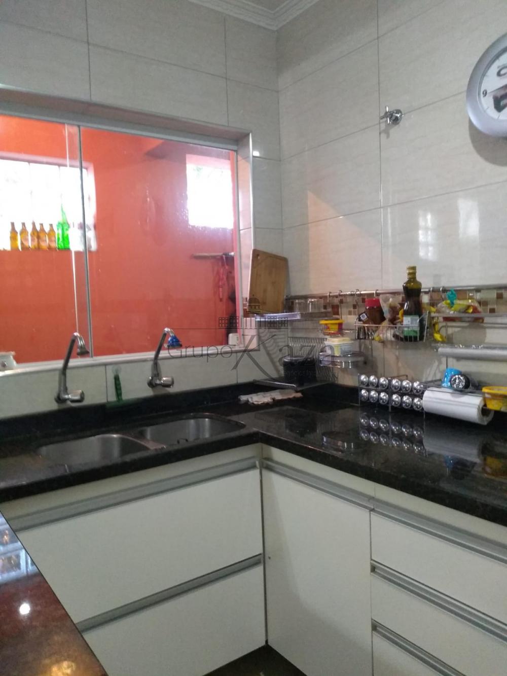 Foto 3 de Casa Sobrado em Conjunto Residencial Trinta e Um de Março, São José dos Campos - imagem 3