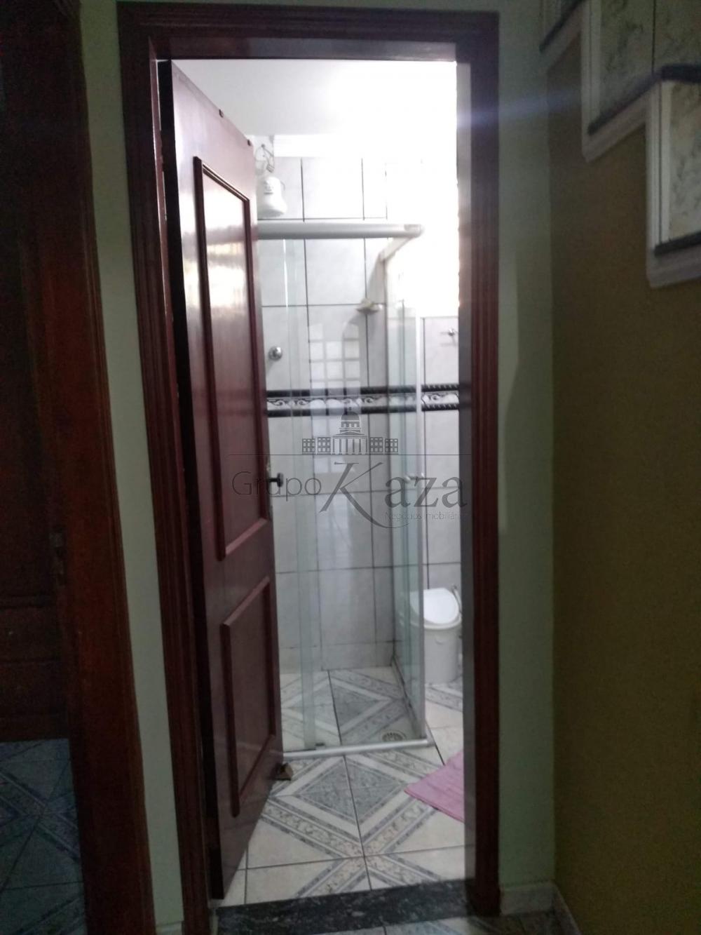 Foto 5 de Casa Sobrado em Conjunto Residencial Trinta e Um de Março, São José dos Campos - imagem 5