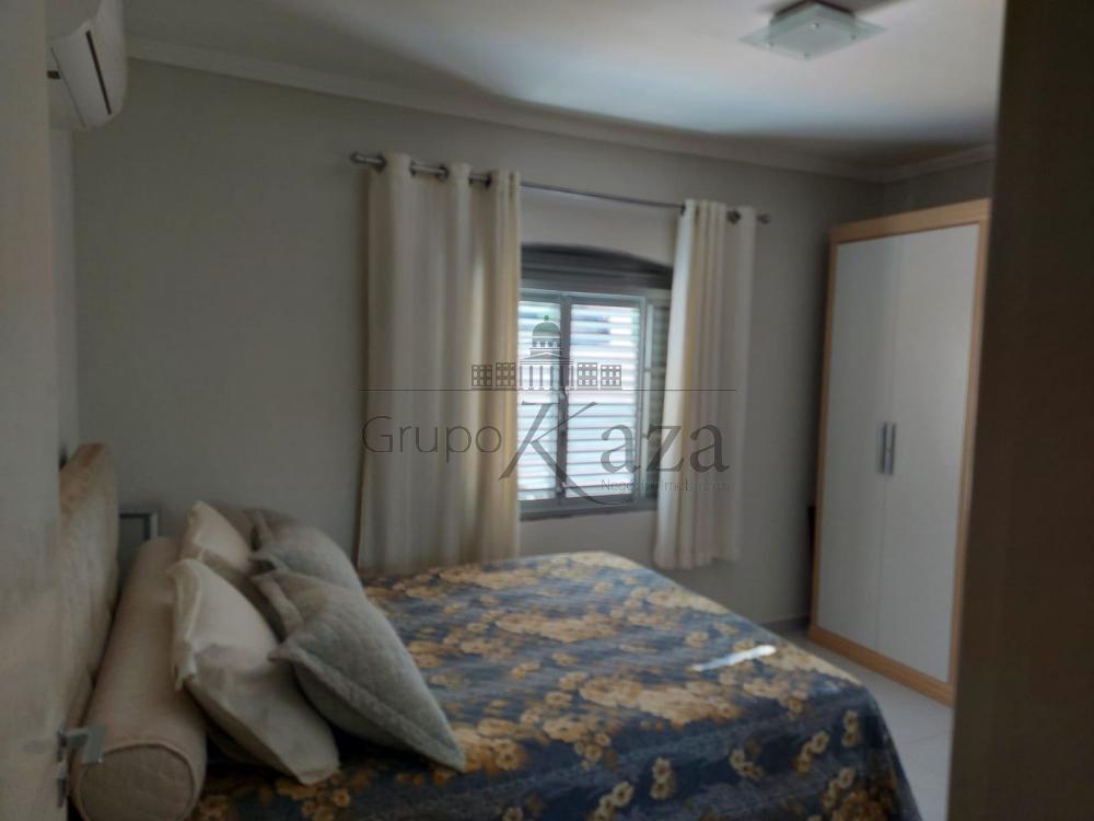 Foto 10 de Casa Padrão em Jardim São Judas Tadeu, São José dos Campos - imagem 10