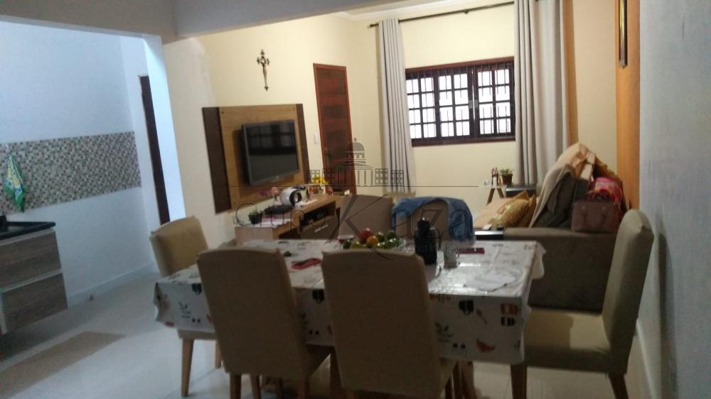 Foto 3 de Casa Padrão em Parque dos Ipês, São José dos Campos - imagem 3