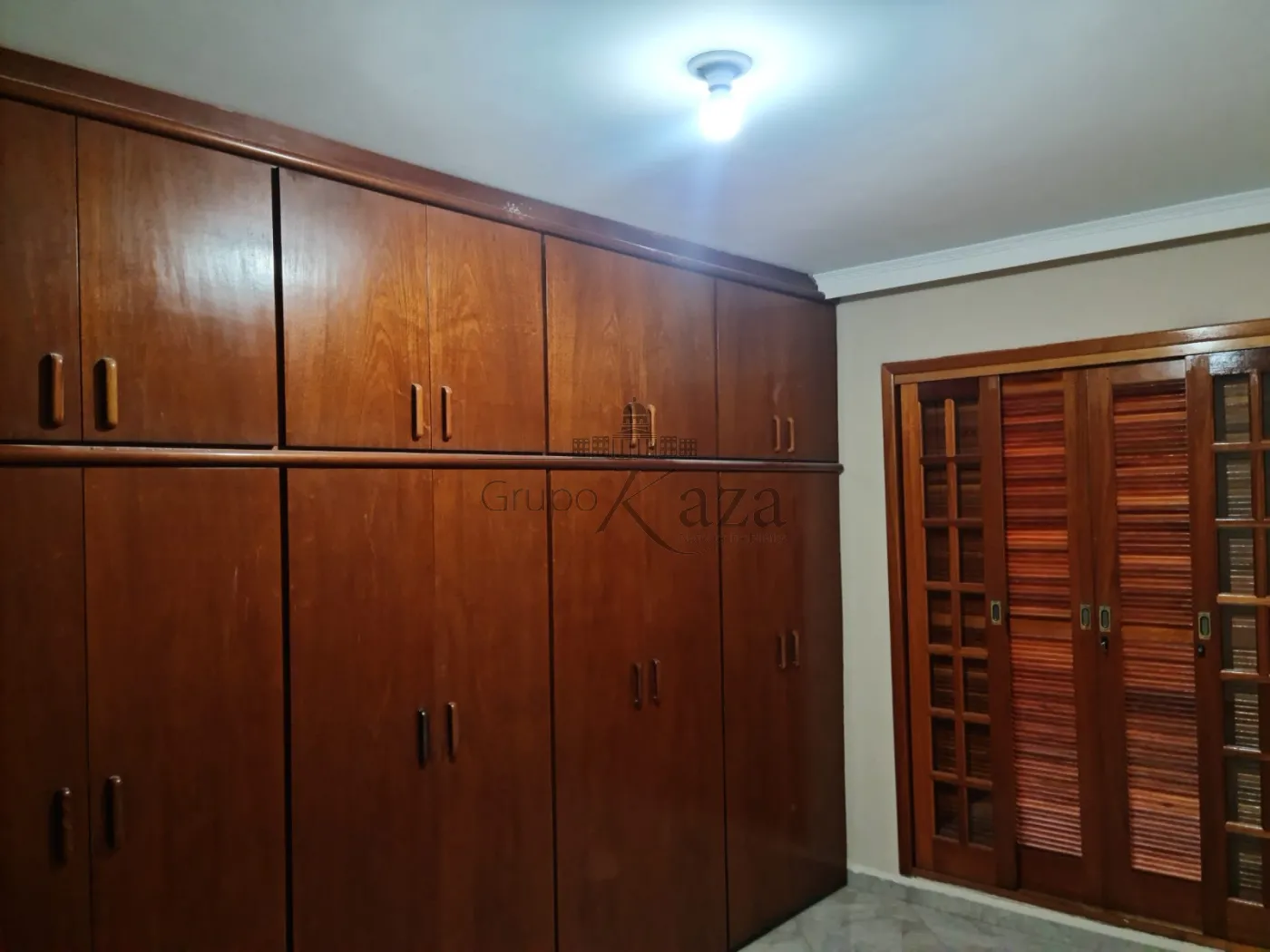 Foto 17 de Casa Térrea em Parque Industrial, São José dos Campos - imagem 17
