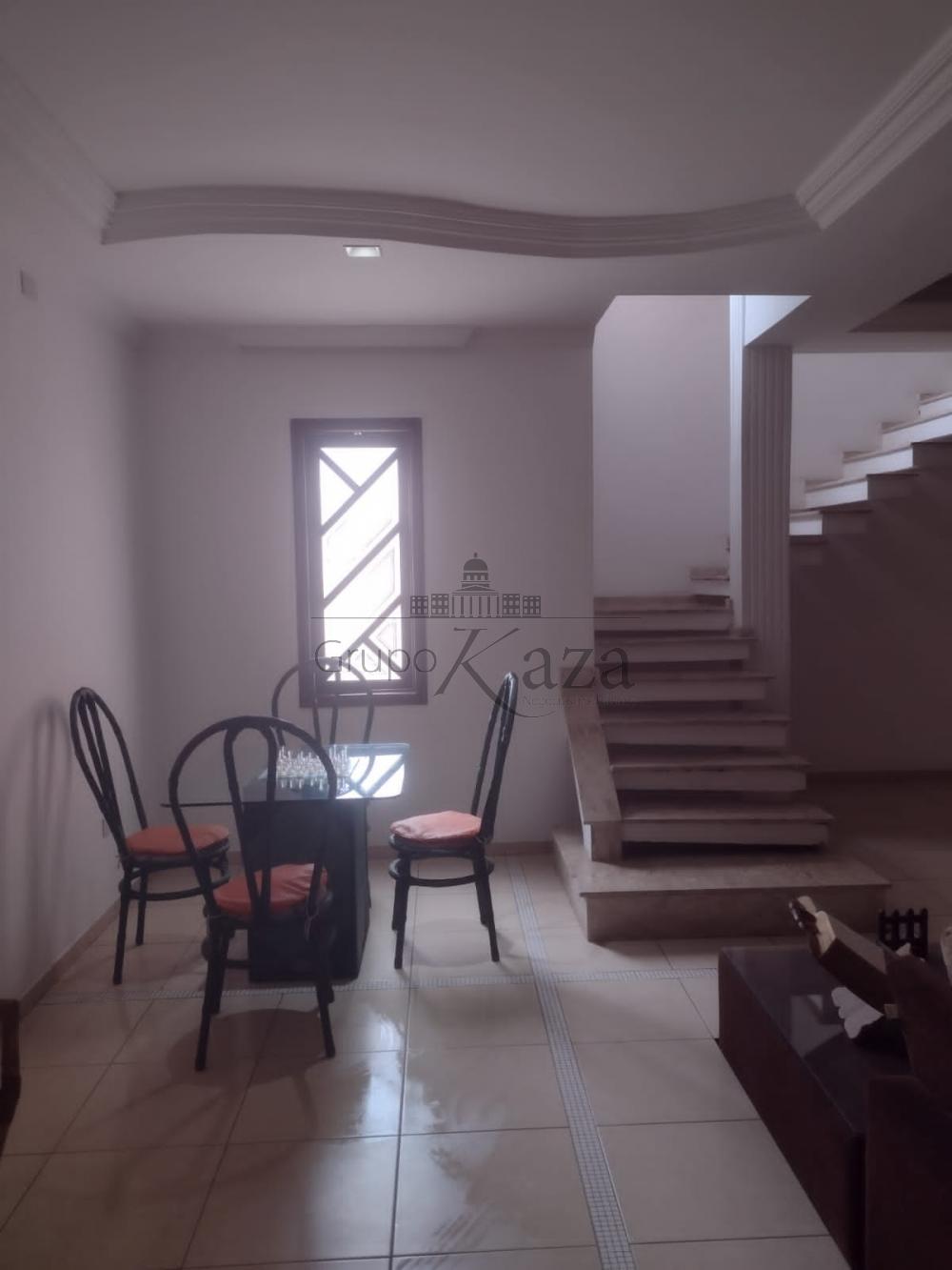 Foto 3 de Casa Sobrado em Bosque dos Ipês, São José dos Campos - imagem 3 Foto 3 de Casa Sobrado em Bosque dos Ipês, São José dos Campos - imagem 3