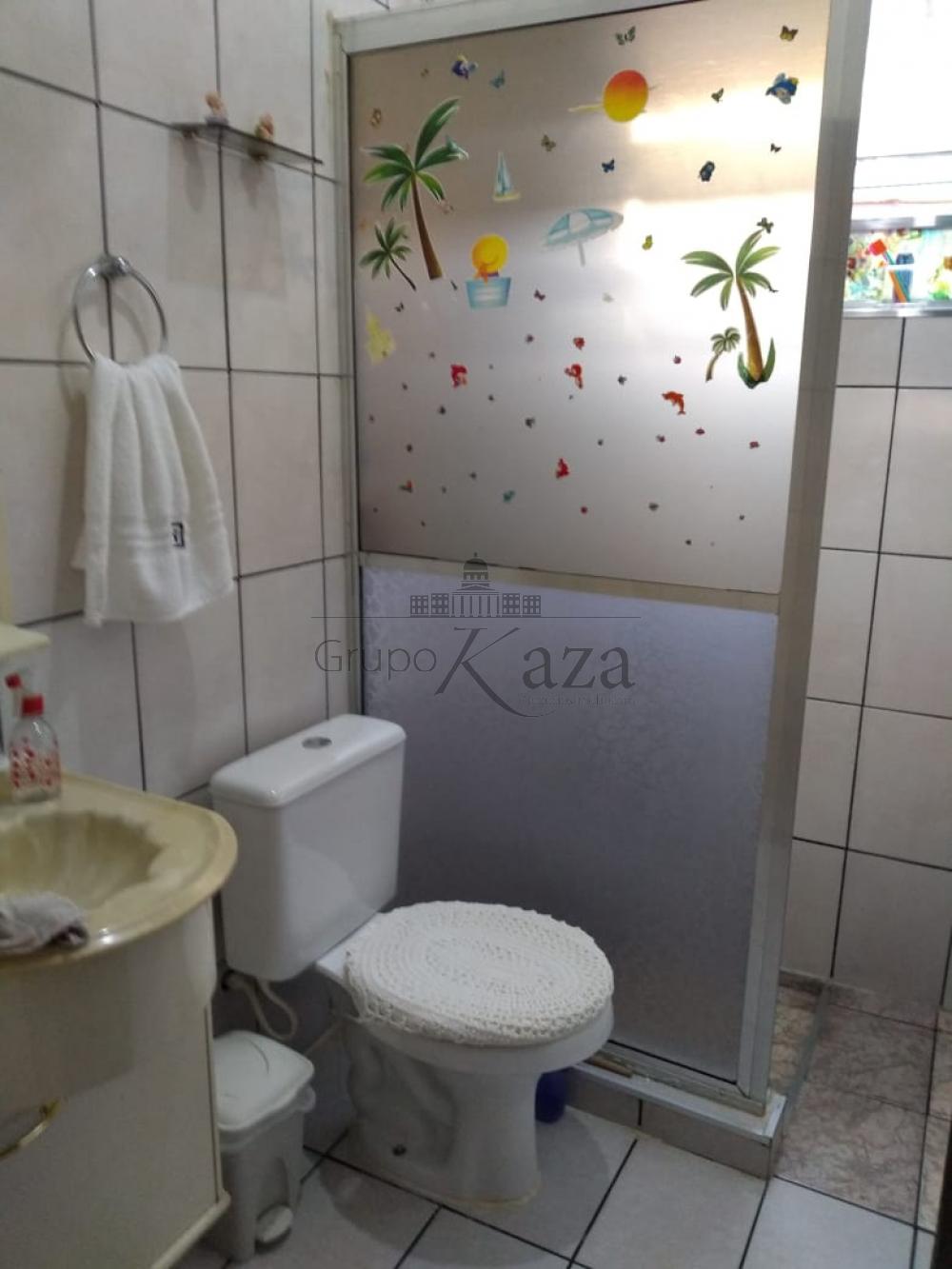 Foto 8 de Casa Padrão em Jardim Emilia, Jacareí - imagem 8