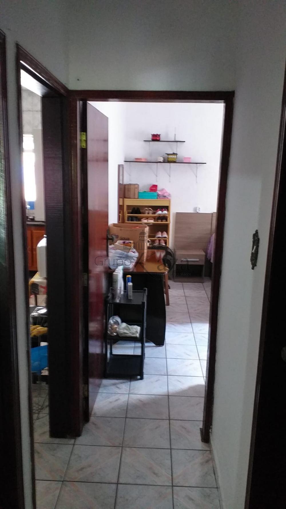 Foto 24 de Casa Sobrado em Jardim Uirá, São José dos Campos - imagem 24