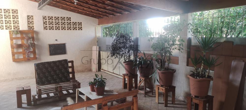 Foto 3 de Casa Padrão em Jardim Colonial, São José dos Campos - imagem 3