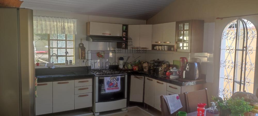Foto 8 de Casa Padrão em Jardim Colonial, São José dos Campos - imagem 8