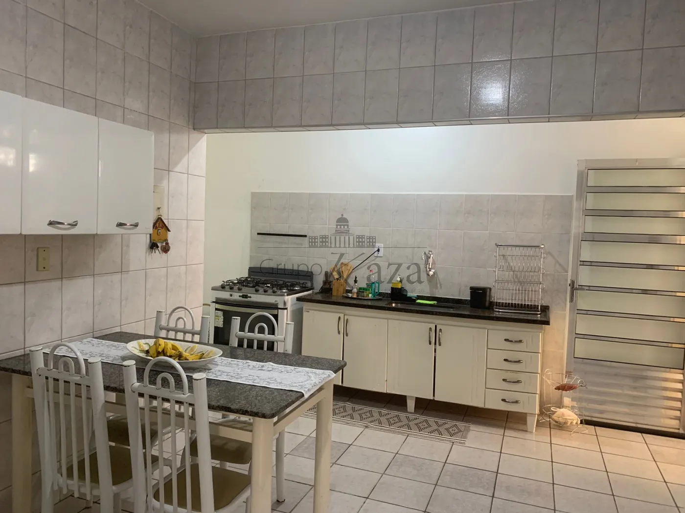 Foto 4 de Casa Padrão em Vila Betânia, São José dos Campos - imagem 4