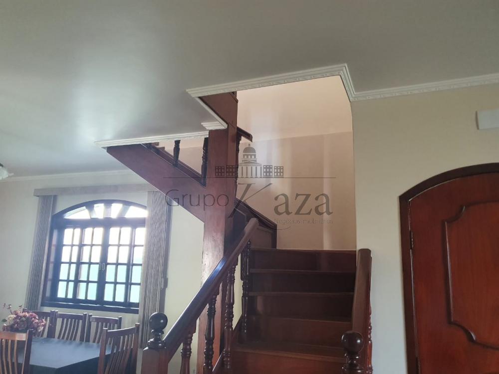 Foto 6 de Casa Padrão em Jardim Altos de Santana, São José dos Campos - imagem 6