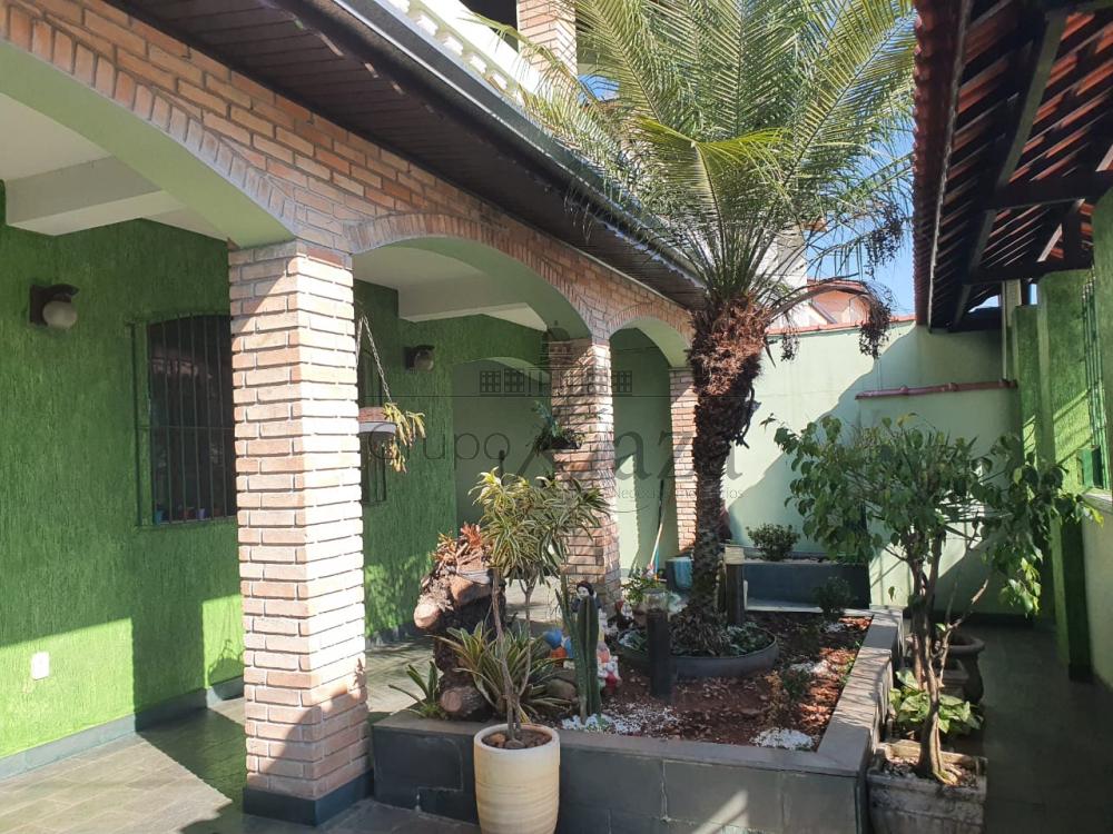 Foto 16 de Casa Padrão em Jardim Altos de Santana, São José dos Campos - imagem 16