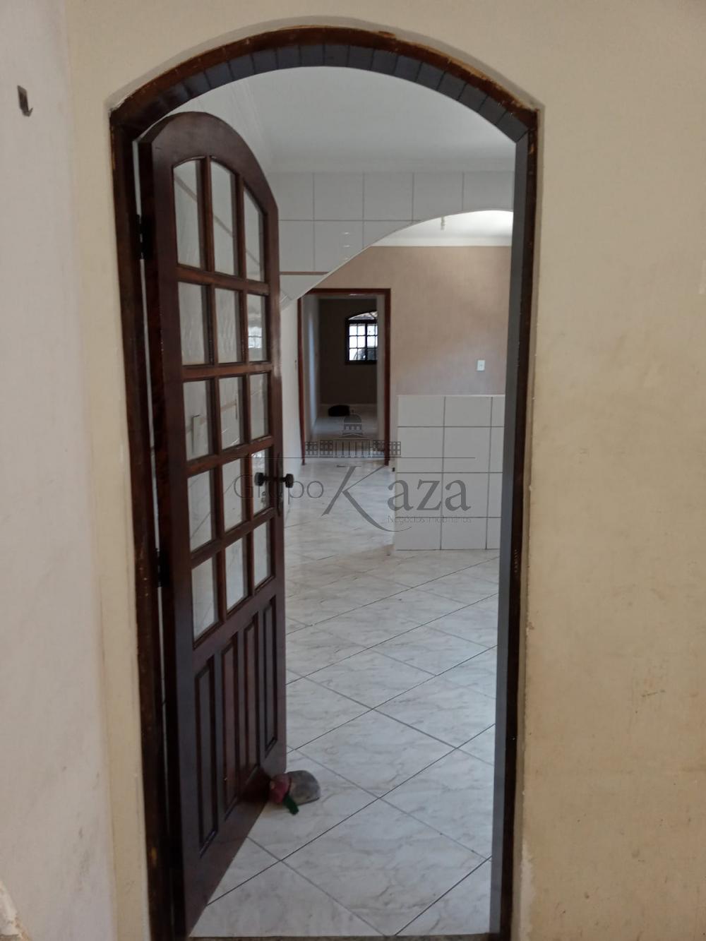 Foto 8 de Casa Sobrado em Conjunto Residencial Galo Branco, São José dos Campos - imagem 8