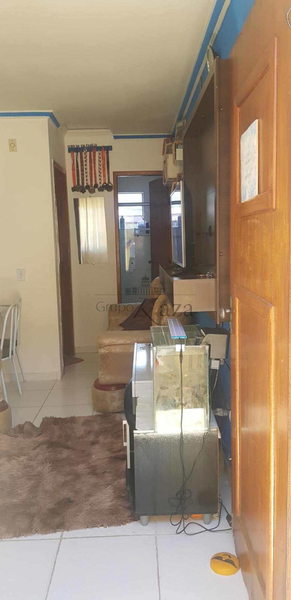 Foto 1 de Casa Padrão em Jardim Imperial, São José dos Campos - imagem 1